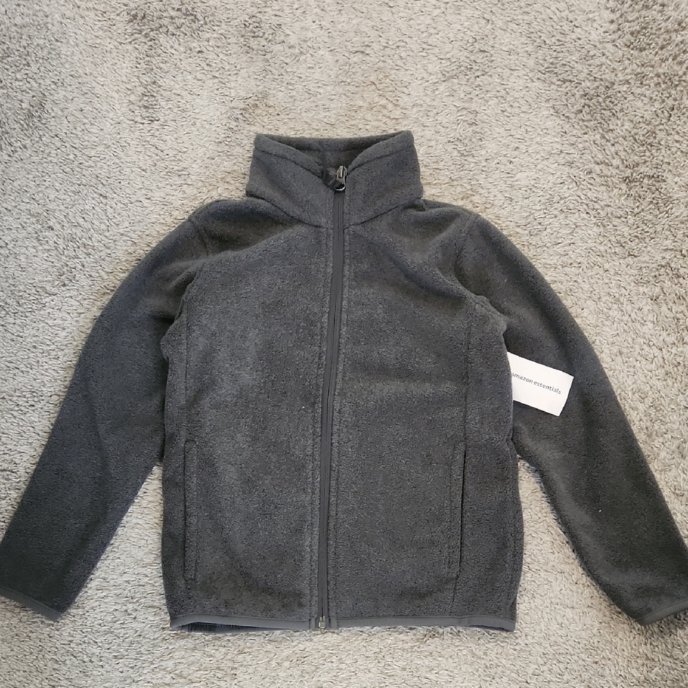 Amazon Essentials Boys Polar Charcoal Fleece Sweatshirt with High Collar